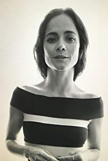 Alice Braga