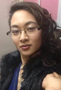 Armani La Wong