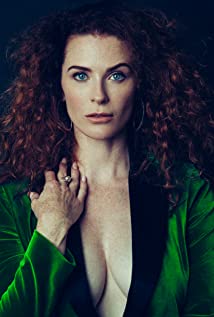 Bridget Regan
