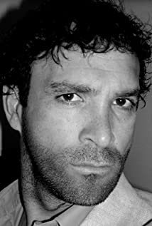 Dino Dos Santos