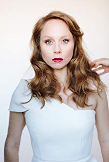 Hayley McElhinney - 