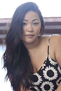 Jee Young Han