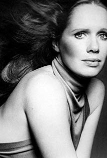 Liv Ullmann