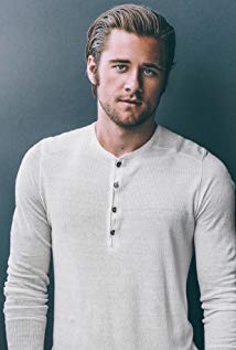 Luke Benward