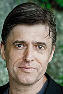 Marcus Hutton