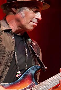 Nils Lofgren