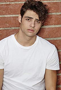 Noah Centineo