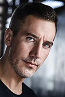 Simon Anderson