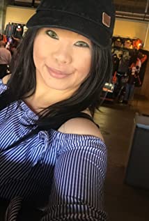 Stephanie Moua