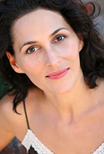 Sylvie Yarza