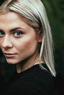 Valentina Pahde
