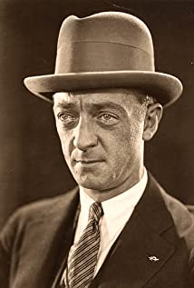 Lambert Hillyer