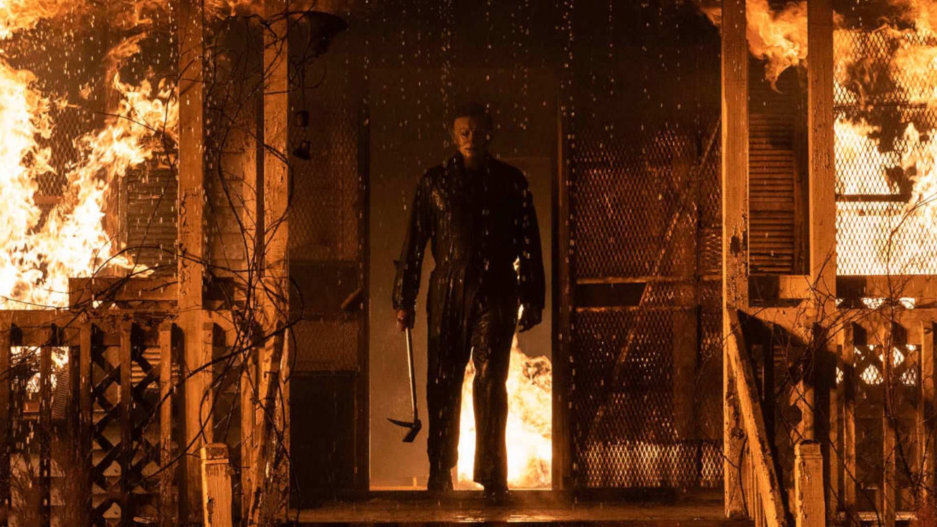 فرار مایکل مایرز از آتش در اولین تریلر فیلم Halloween 2