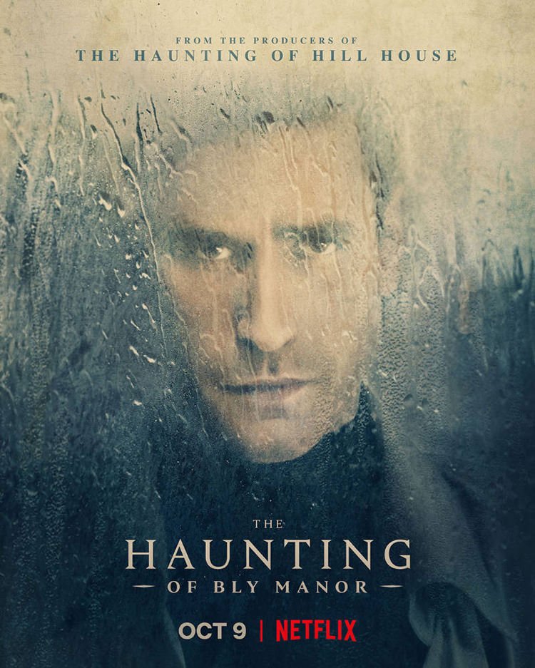 الیور جکسون-کوهن در نقش پیتر کوئنت در سریال The Haunting of Bly Manor 