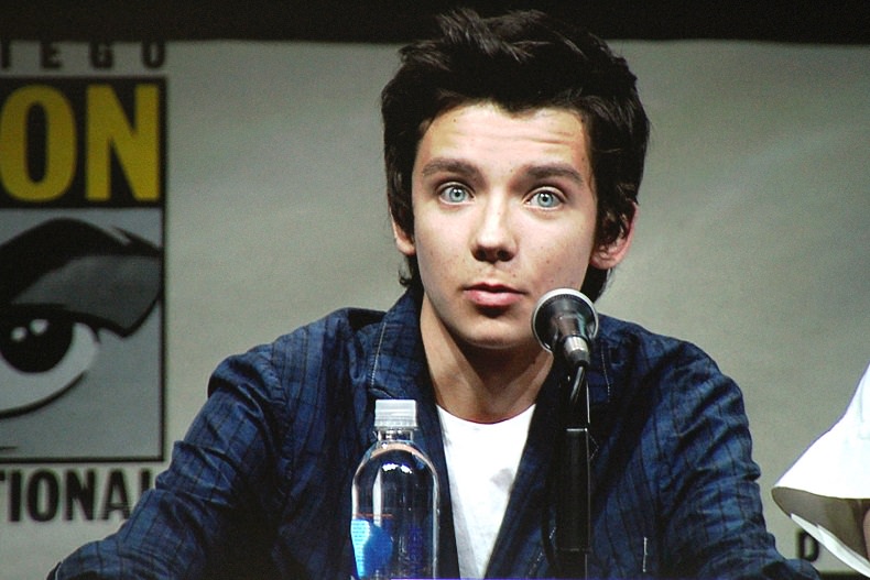 Asa Butterfield بازیگر فیلم های Ender's Game و Hugo