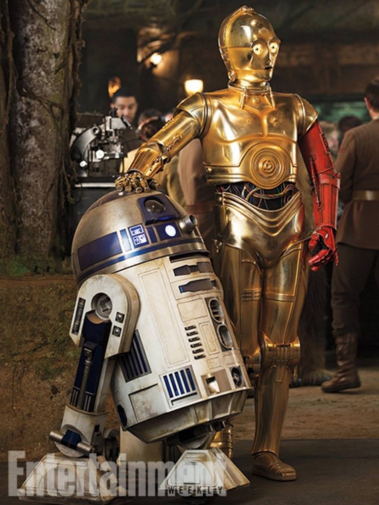 TheForceAwakens-Star-Wars-EW-11