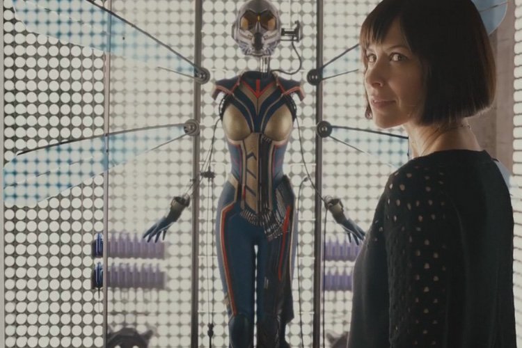 انتشار اولین تصویر از لباس جدید شخصیت واسپ در فیلم Ant-Man and The Wasp