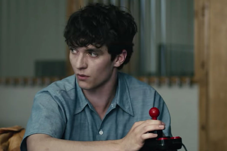 فیلم Black Mirror: Bandersnatch با انتشار تریلری رسما تایید شد؛ انتشار فردا