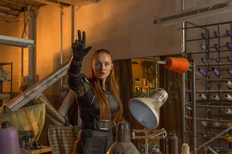 ابتدا قرار بود ال فانینگ ایفاگر نقش جین گری در X-Men: Apocalypse باشد