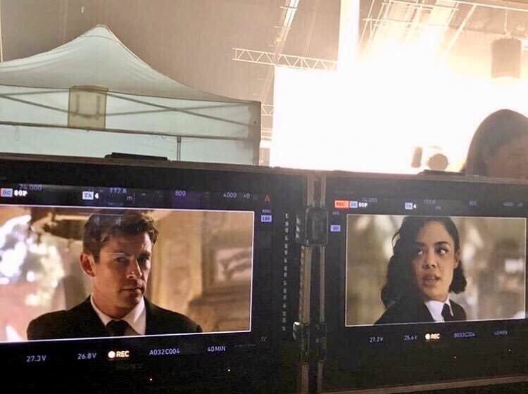 Chris Hemsworth & Tessa Thompson Men in Black BTS