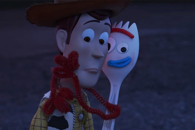 نمایش خلق شخصیت فرکی در تبلیغ تلویزیونی جدید انیمیشن Toy Story 4
