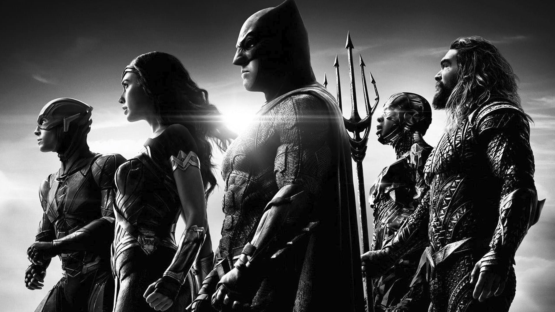 بتمن، واندر وومن، فلش، آکوامن و سایبورگ در فیلم Justice League 