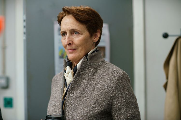 بازیگر سریال Killing Eve به میلی بابی براون در فیلم Enola Holmes محلق شد