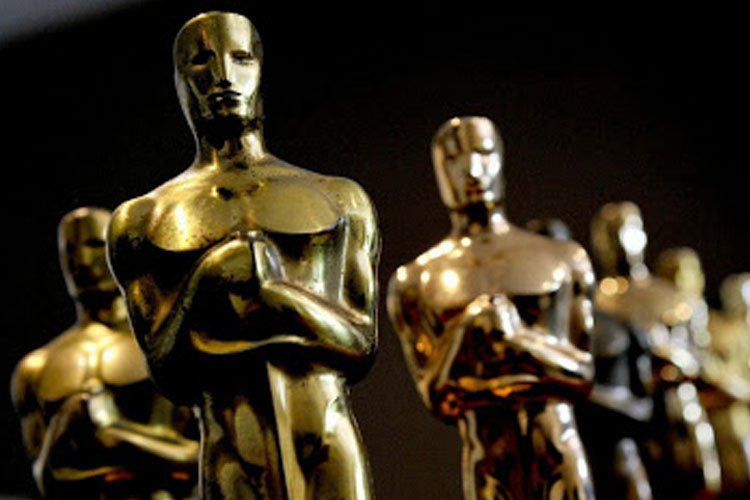 اسکار قوانین مرتبط با نحوه اکران فیلم ها برای رقابت آن‌ها برای کسب جوایز را آسان کرد