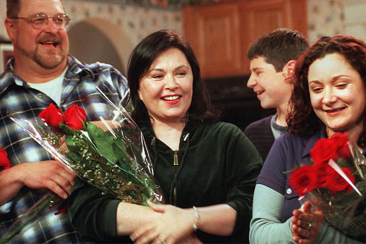 تاریخ شروع پخش فصل جدید سریال Roseanne اعلام شد