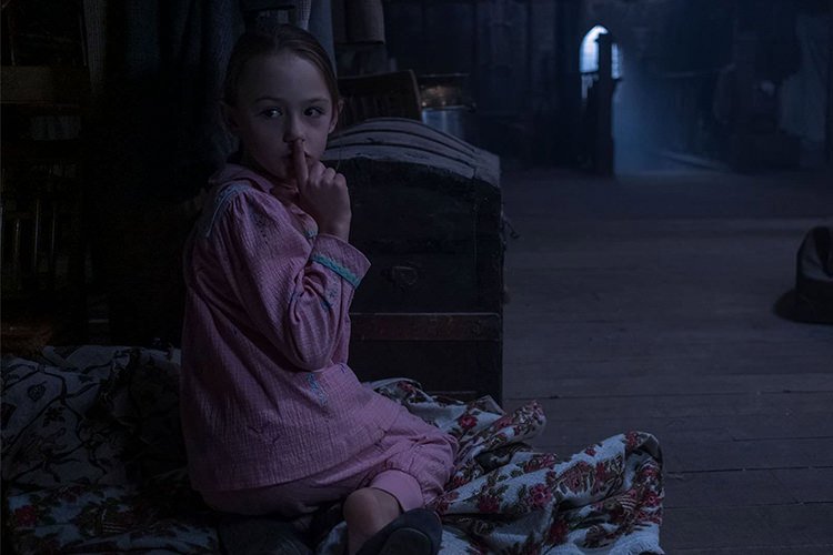 اولین تصاویر و پوستر سریال The Haunting of Bly Manor منتشر شد؛ انتشار در پاییز امسال