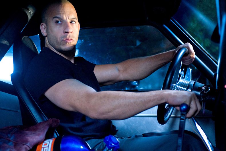 وین دیزل از لوگو قسمت هشتم فیلم Fast and Furious رونمایی کرد